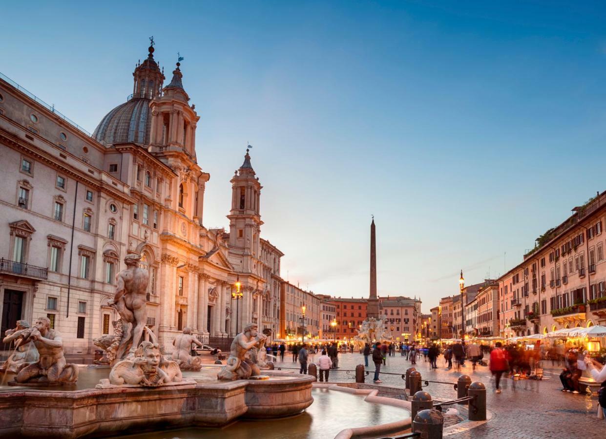 Caratteristico A Piazza Navona Roma